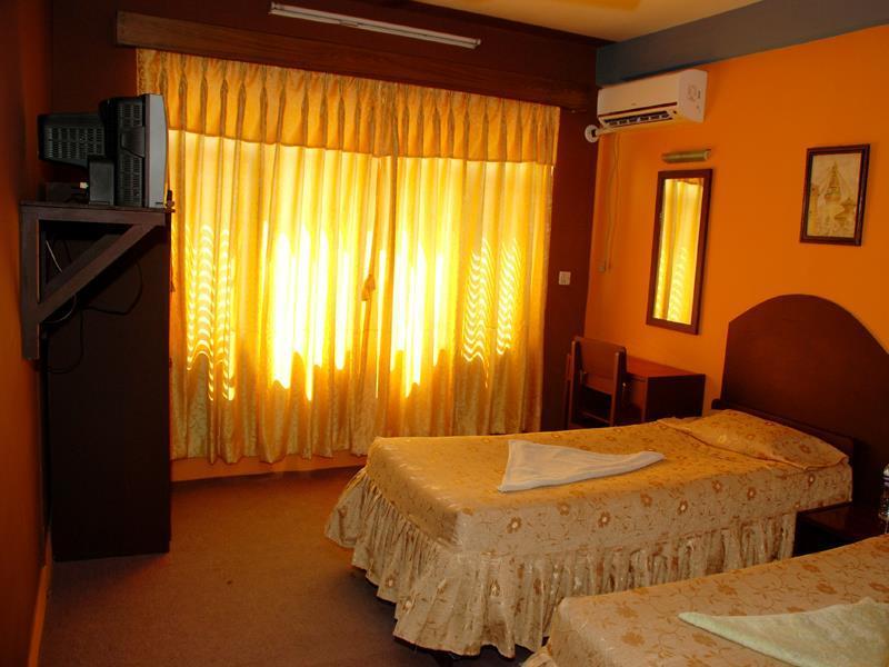 Oyo 166 Kathmandu Tourist Home Exterior photo